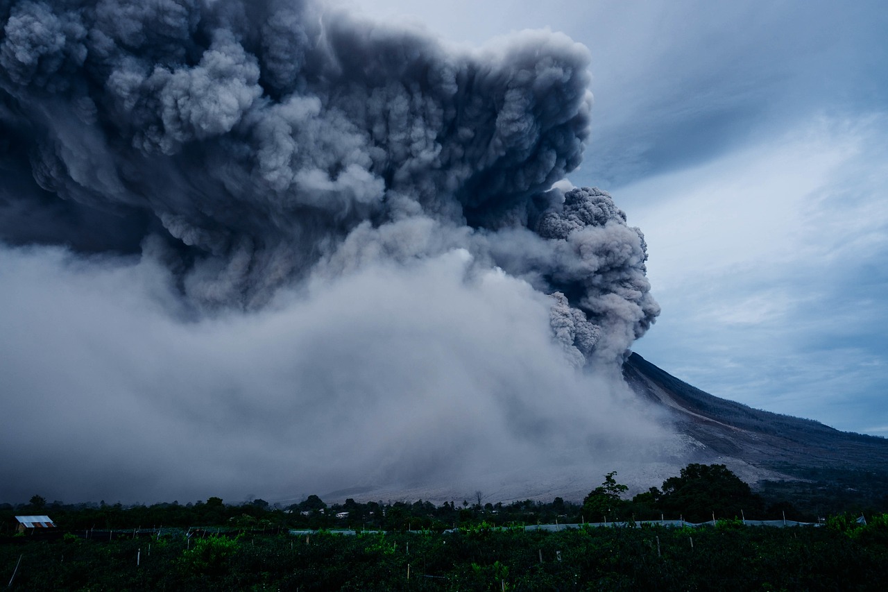 美国黄石火山最新动态，监测与研究进展揭秘喷发迹象及应对策略