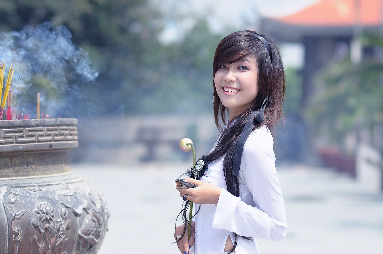 喜欢动漫的女孩的世界，探索二次元文化的魅力