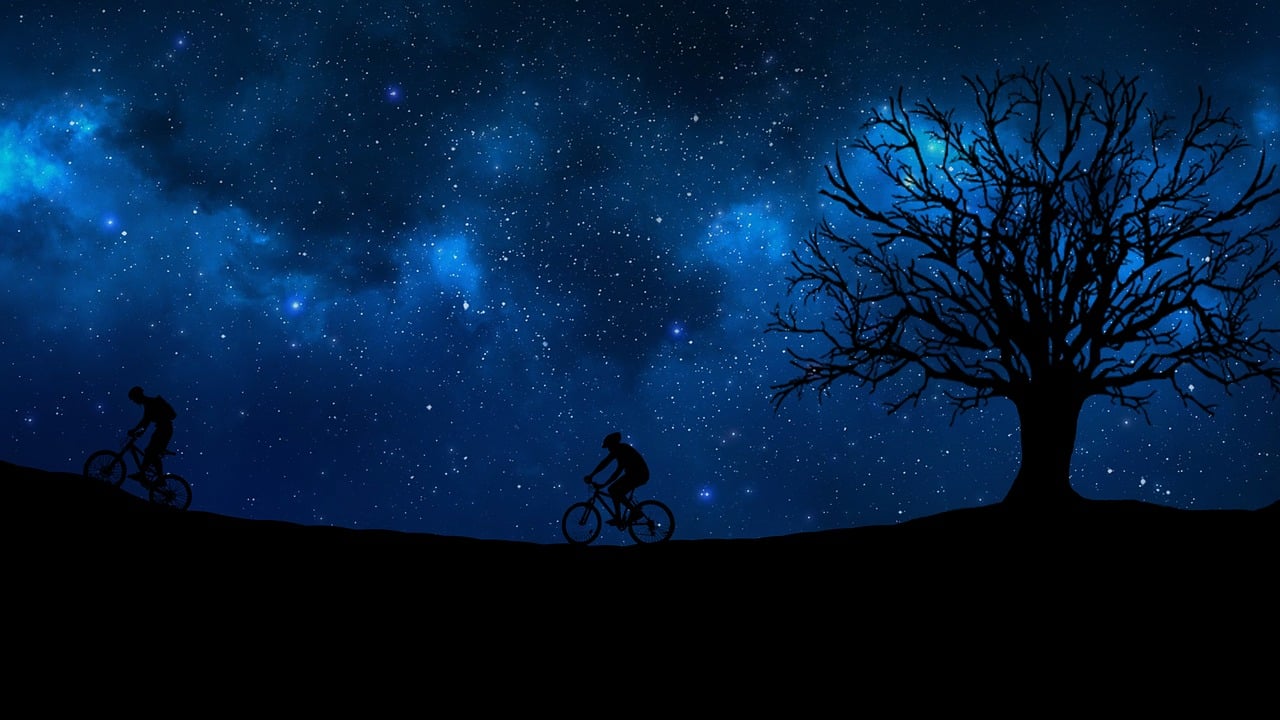 四月明星头条，璀璨星空的闪耀时刻